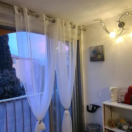 Apartment Large For 4 People, Free Private Parking *