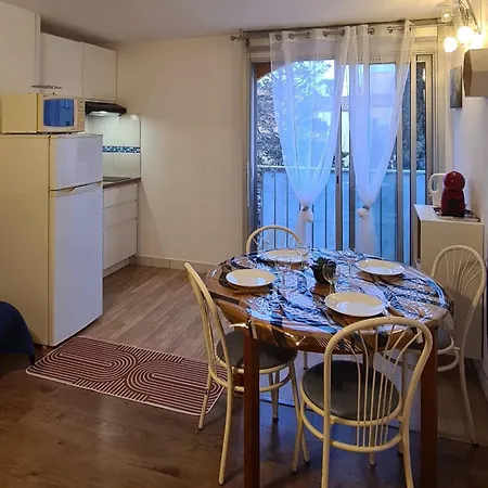 Large For 4 People, Free Private Parking Lejlighed